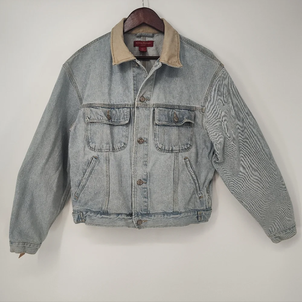Vintage Banana Republic Men's Denim Jacket with Beige Leather Collar Size Medium